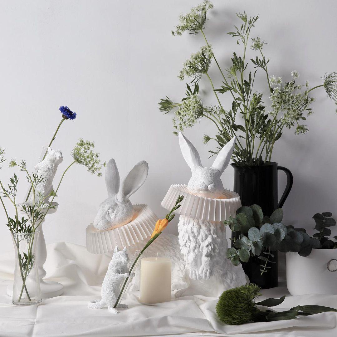 Nyckfull Bunny Glow Bordlampa – Modern djurinspirerad nattlampa