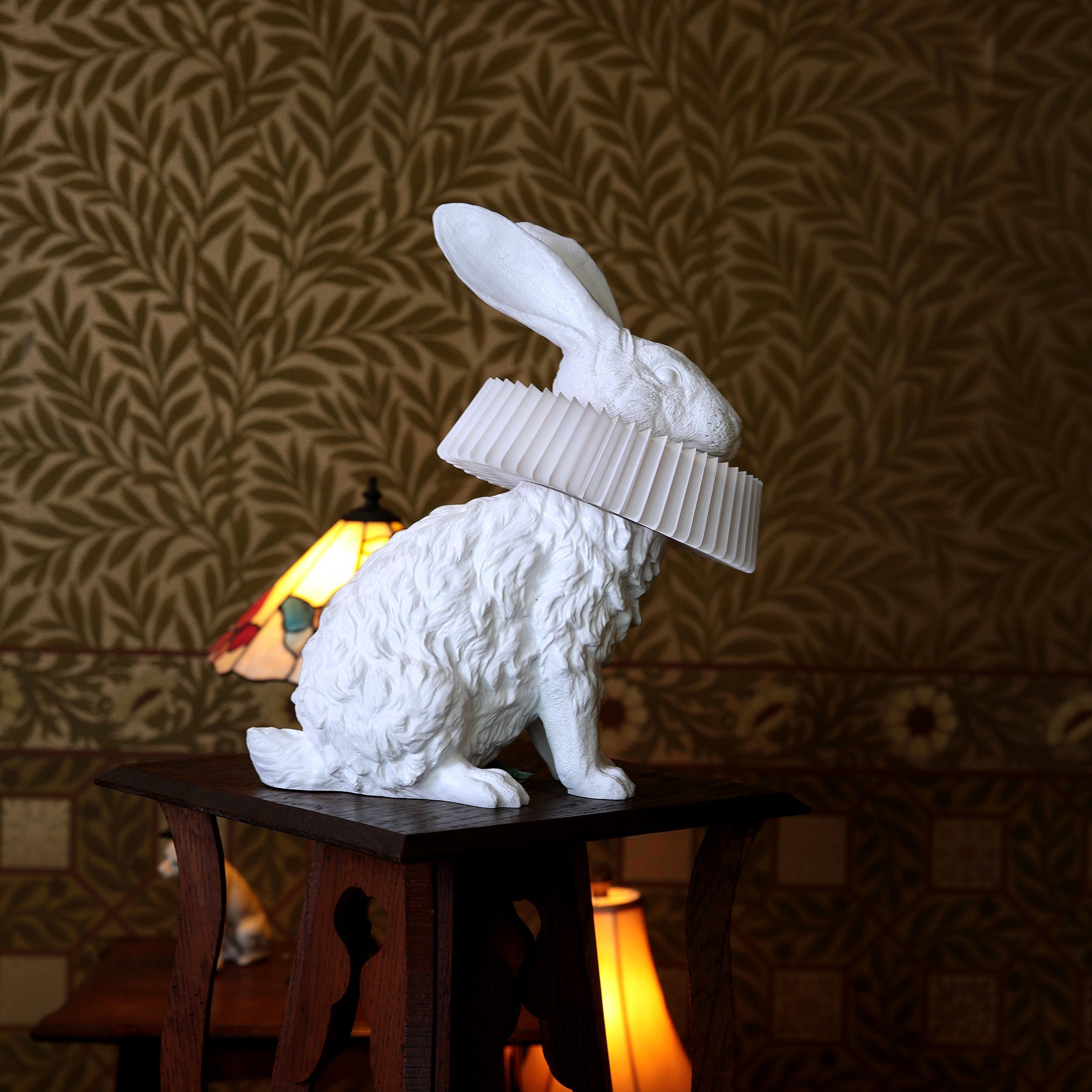Nyckfull Bunny Glow Bordlampa – Modern djurinspirerad nattlampa