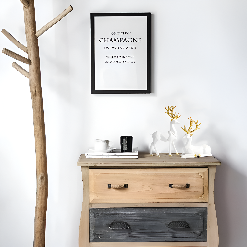 Moderna geometriska renskulpturer – 2-delat set med jul- och heminredning i harts