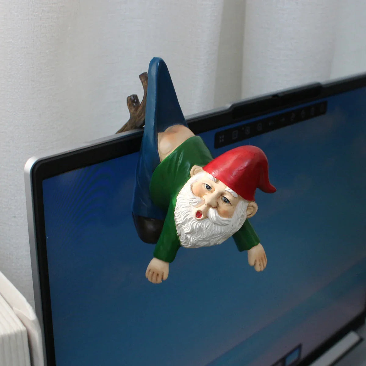 Nyckfull hängande tomteplanter – Lekfull trädgårds- och inomhusdekoration