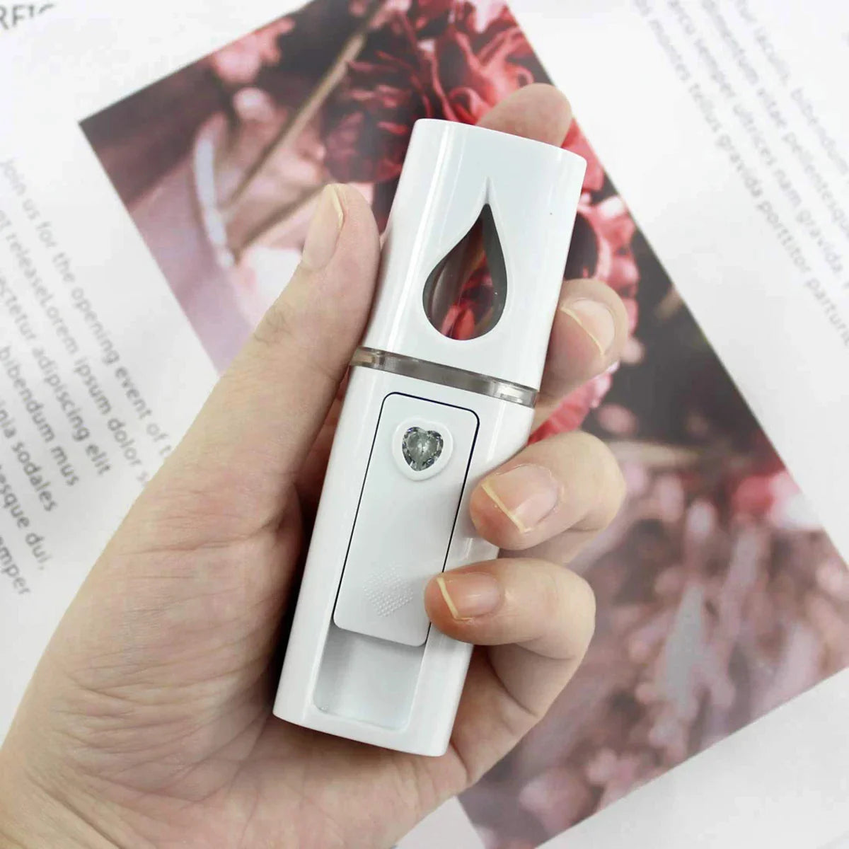 HydraGlow - Mini Anti-Aging Facial Sprayer