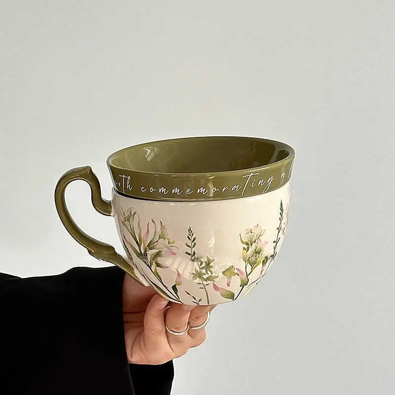 Blommig äng keramisk kaffemugg - konstnärlig blomdesign tekopp