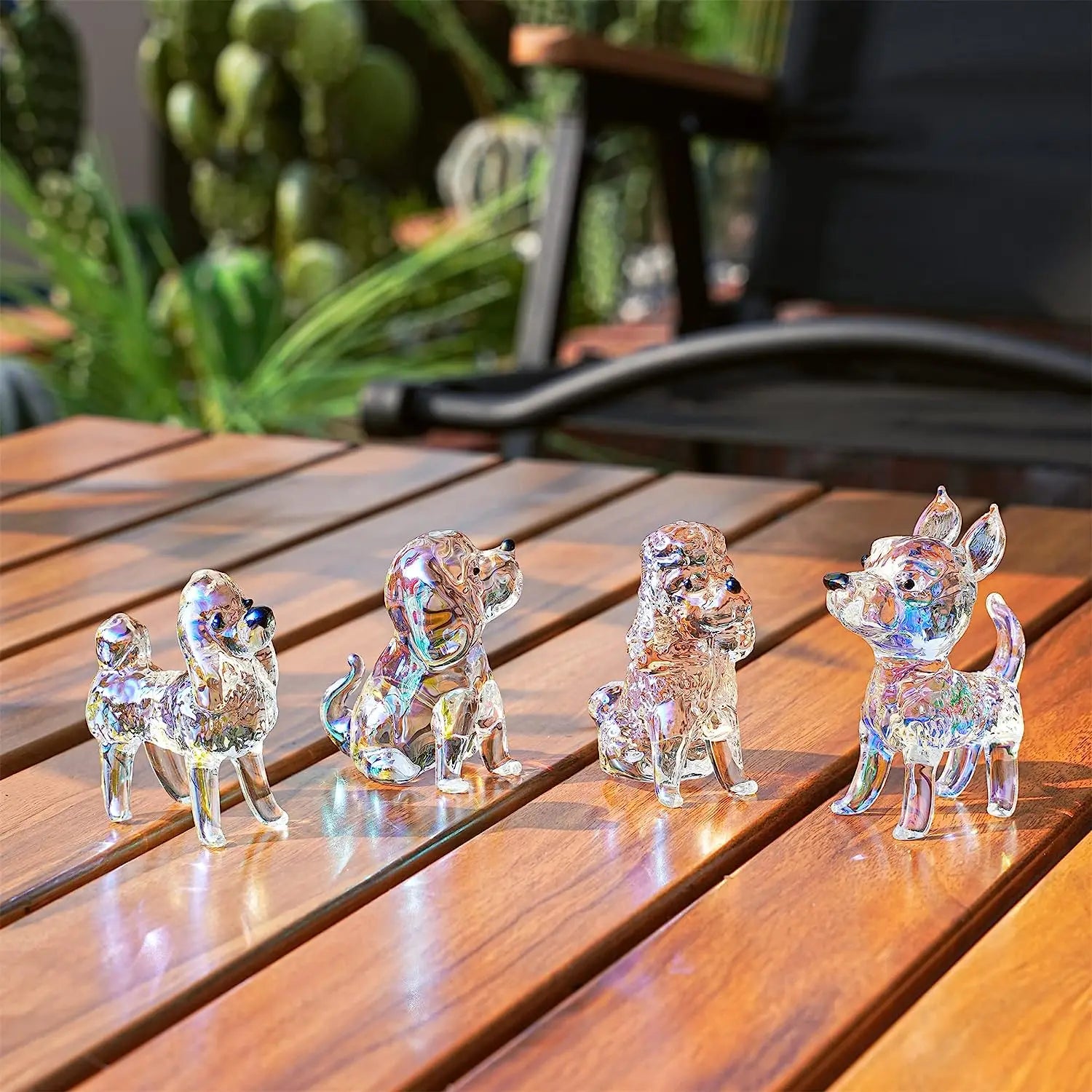 4 Olika formade Crystal Hundfigurer Art Glass