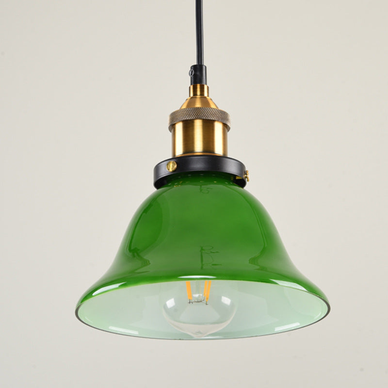 Smaragdgrön taklampa i glas