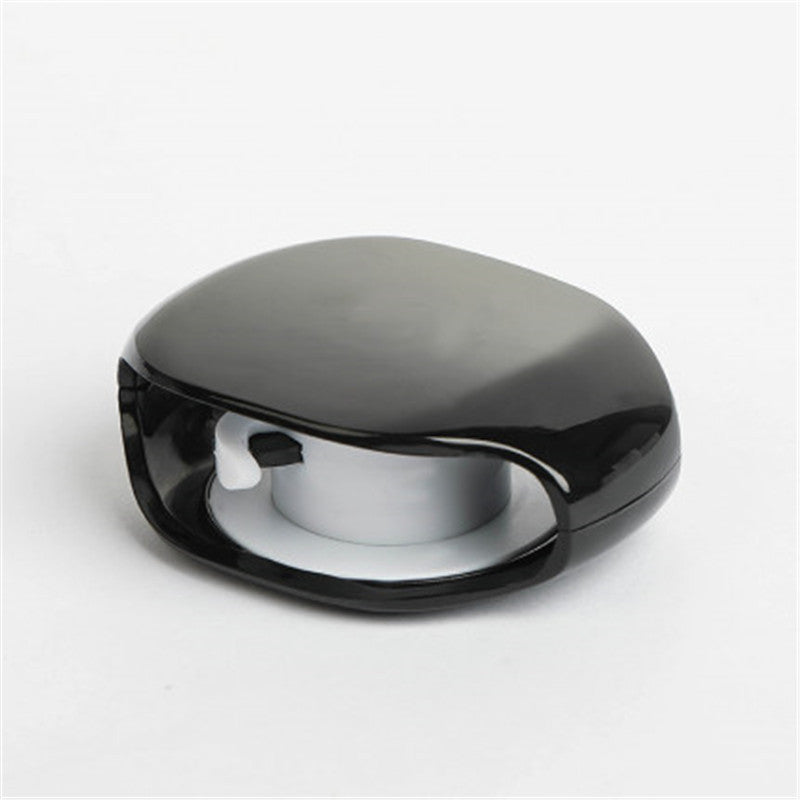 Automatisk indragbar kabelorganisatör – Smart sladdupprullare för ett snyggt hem och kontor