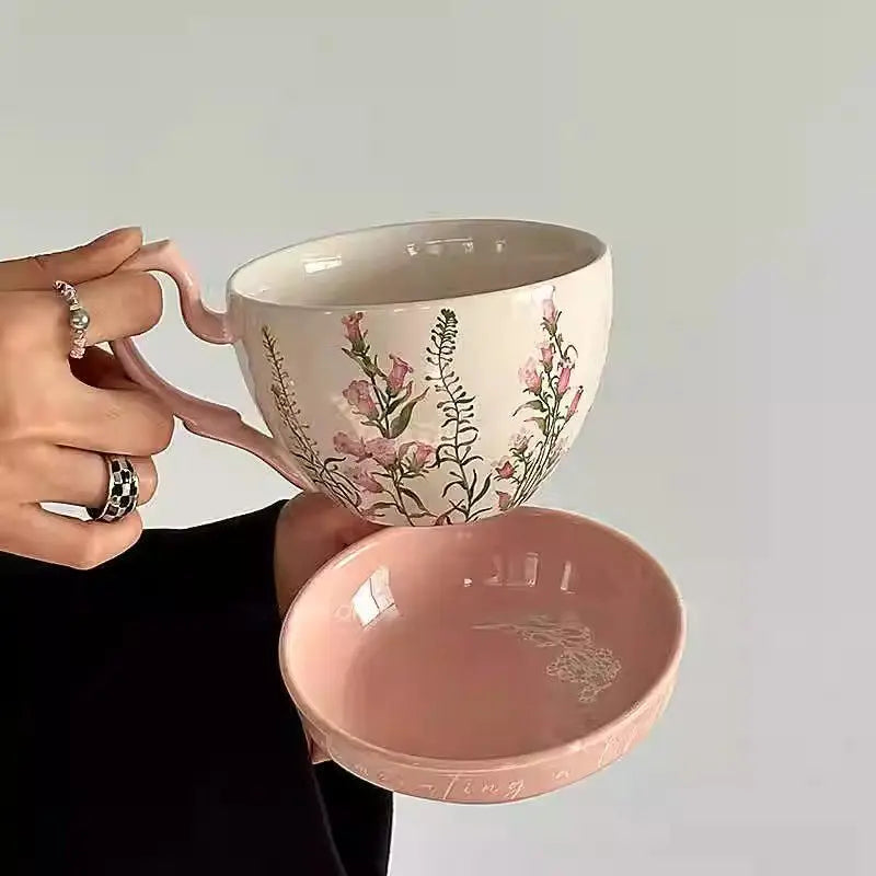 Blommig äng keramisk kaffemugg - konstnärlig blomdesign tekopp