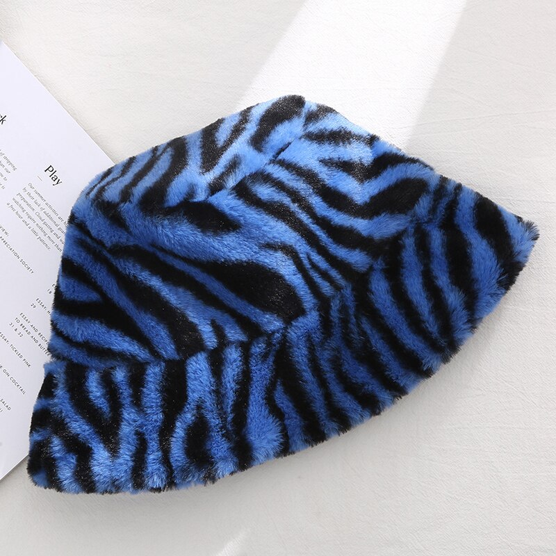 Vintermössa i plysch – Mjuk, trendig och ultravarm huvudbonad