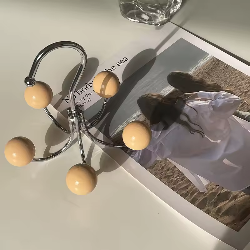 Skandinavisk väggkrok – Minimalistisk förvaringslösning för heminredning