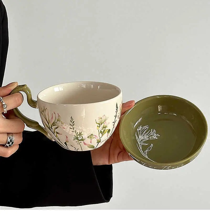 Blommig äng keramisk kaffemugg - konstnärlig blomdesign tekopp