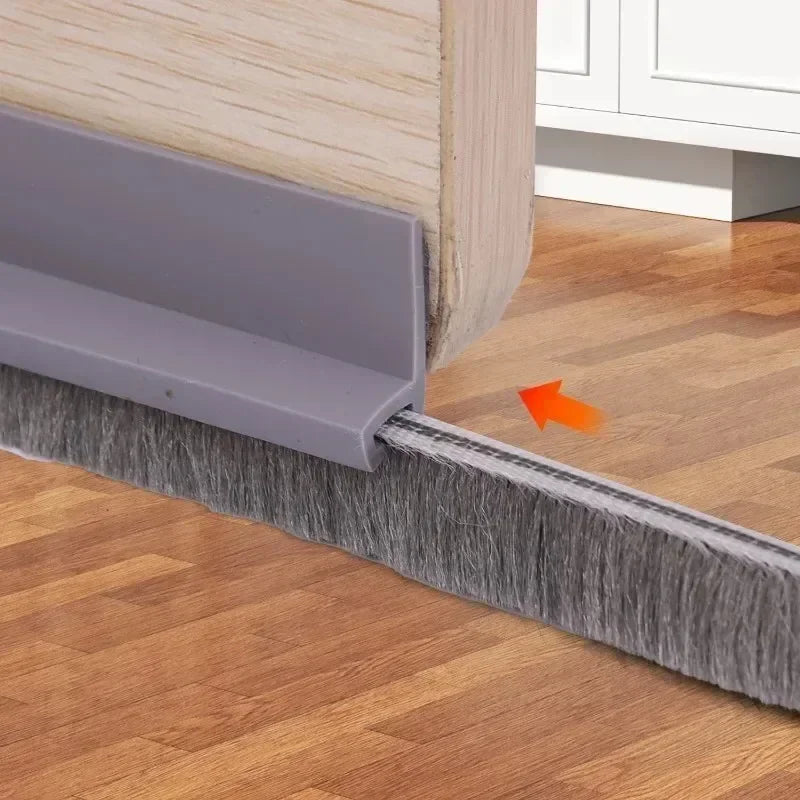 Premium dörrdragstopp – 1 m värmebeständig tätningslist för dörrar och fönster