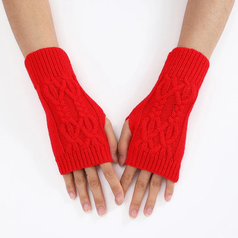 Långstickade armvärmare - Unisex fingerlösa vinterhandskar med stretchig kabeldesign