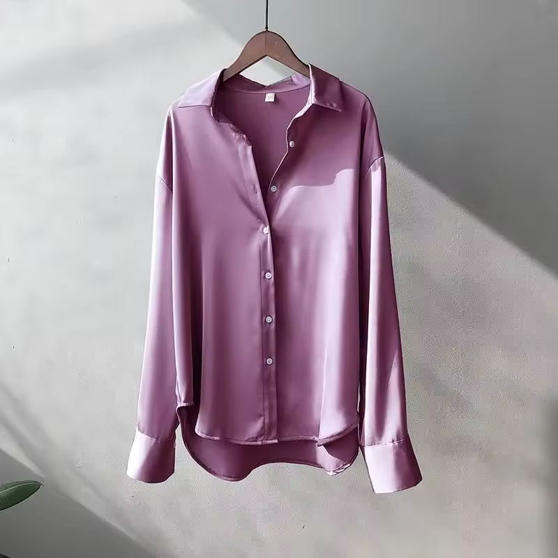 Marcella | Långärmad blus i satin med knappar - Klassisk skräddarsydd topp