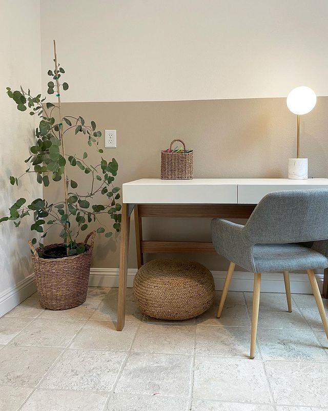 Minimalistisk globbordslampa - Elegant bordslampa med stång