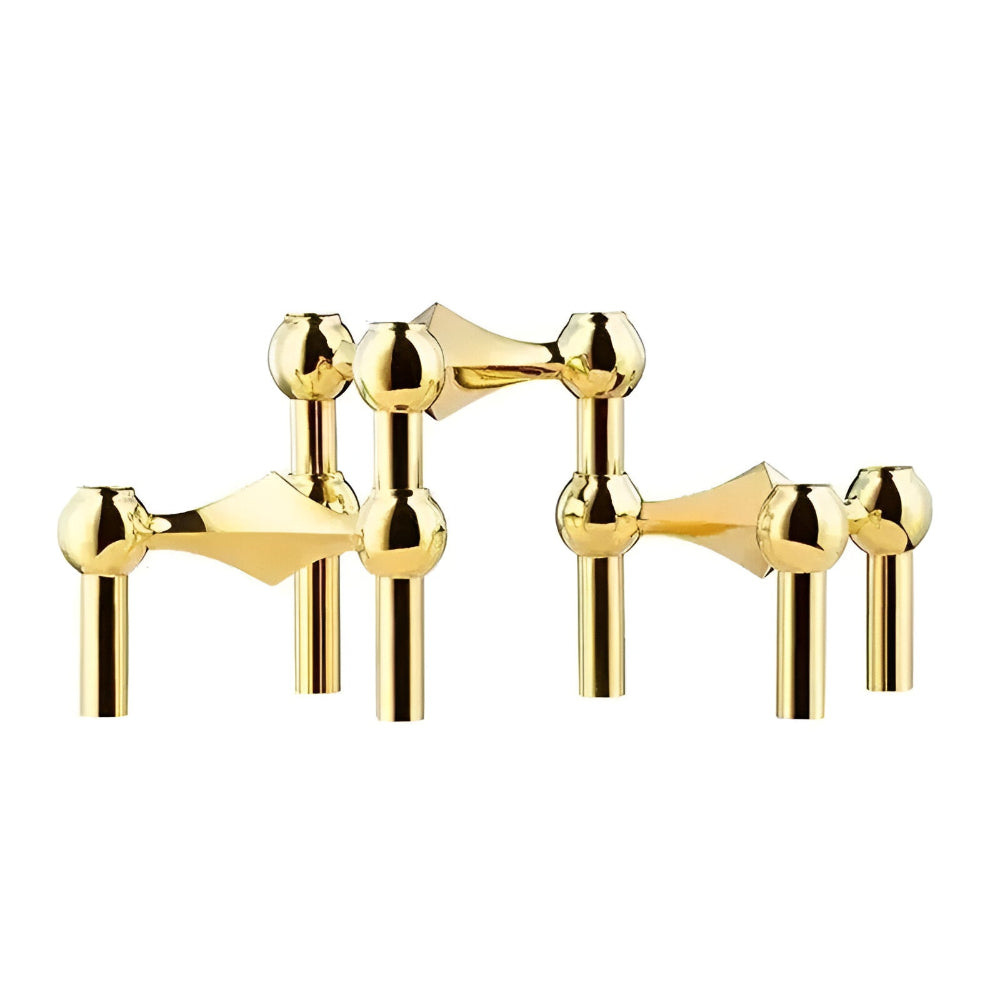 Nordiskinspirerade ljusstakar i metall – elegant minimalistisk inredning