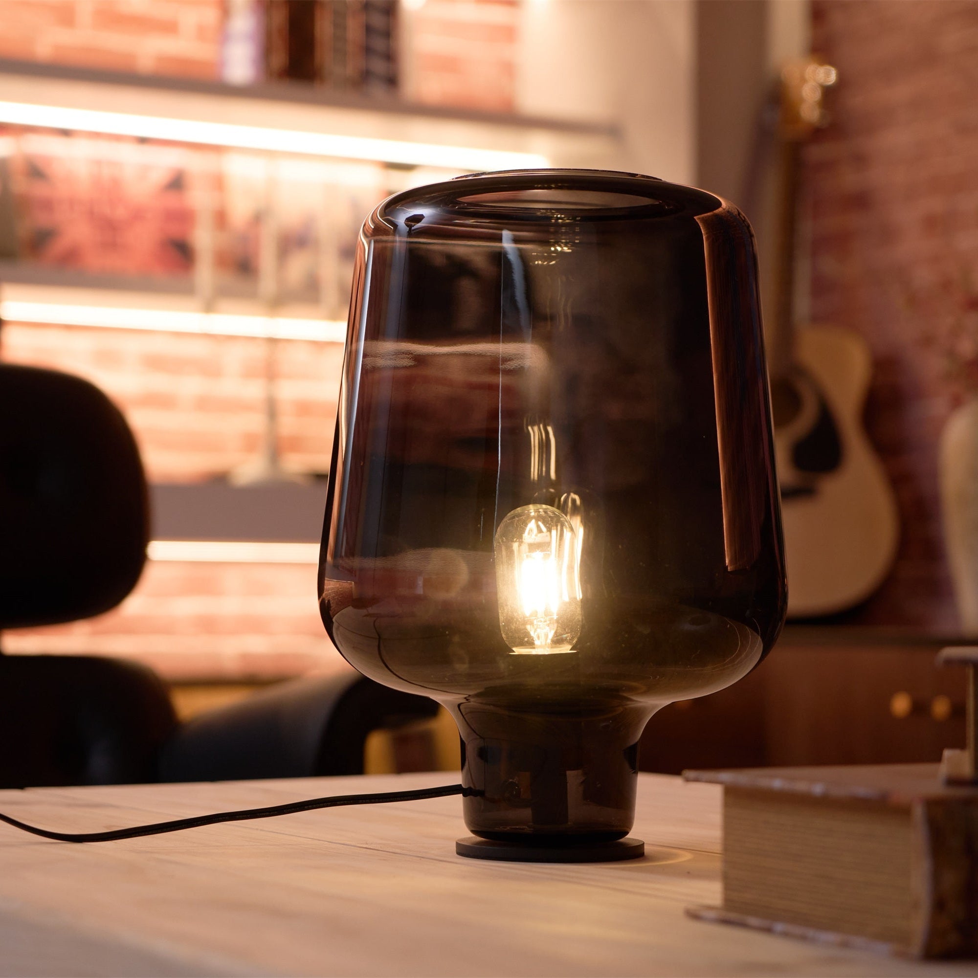 Modern, klar bordslampa – Premium bordsbelysningsinredning