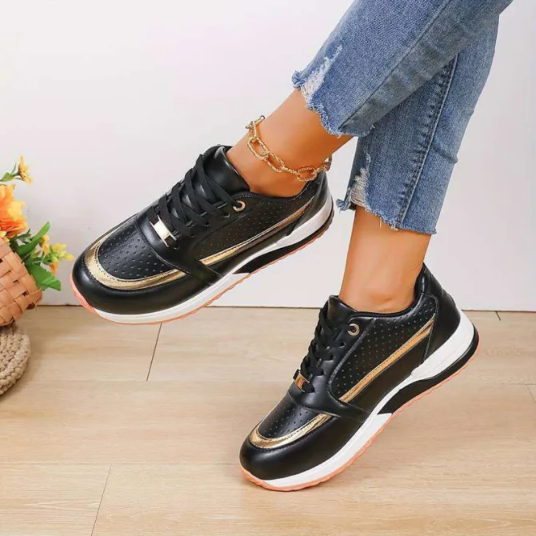 Slip-on skor med snörning för kvinnor