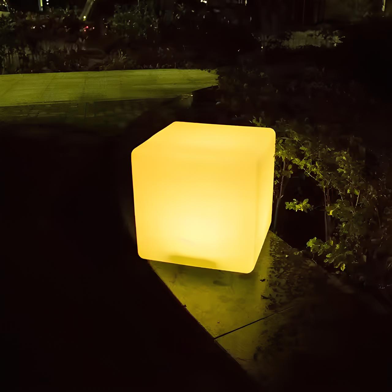 CubeLux trädgårdslampa