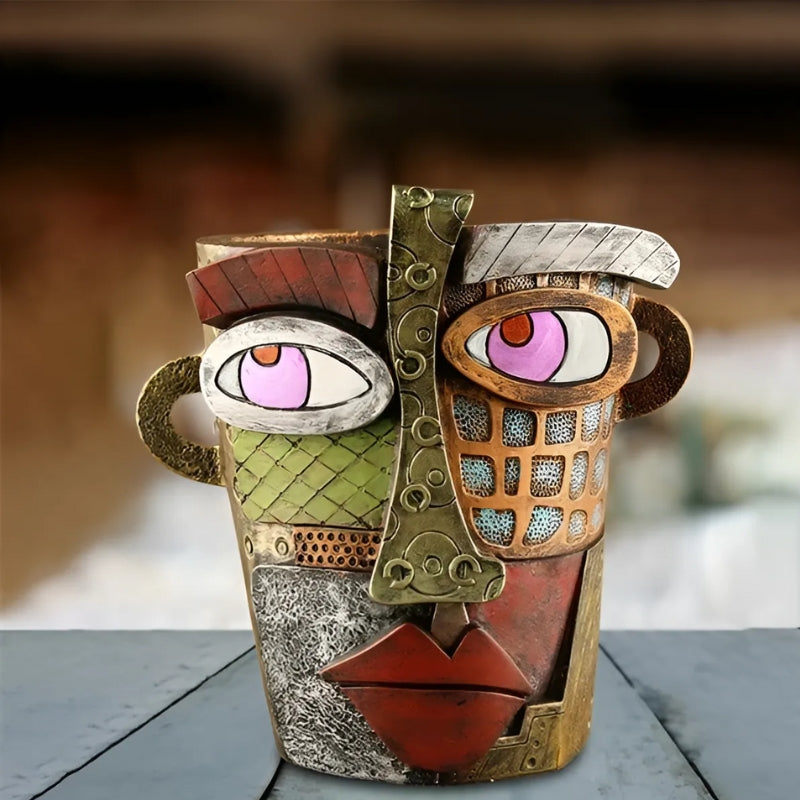 Designerblomkruka Med Karaktär: Ansiktsmotiv Av Högkvalitativt Syntetiskt Harts