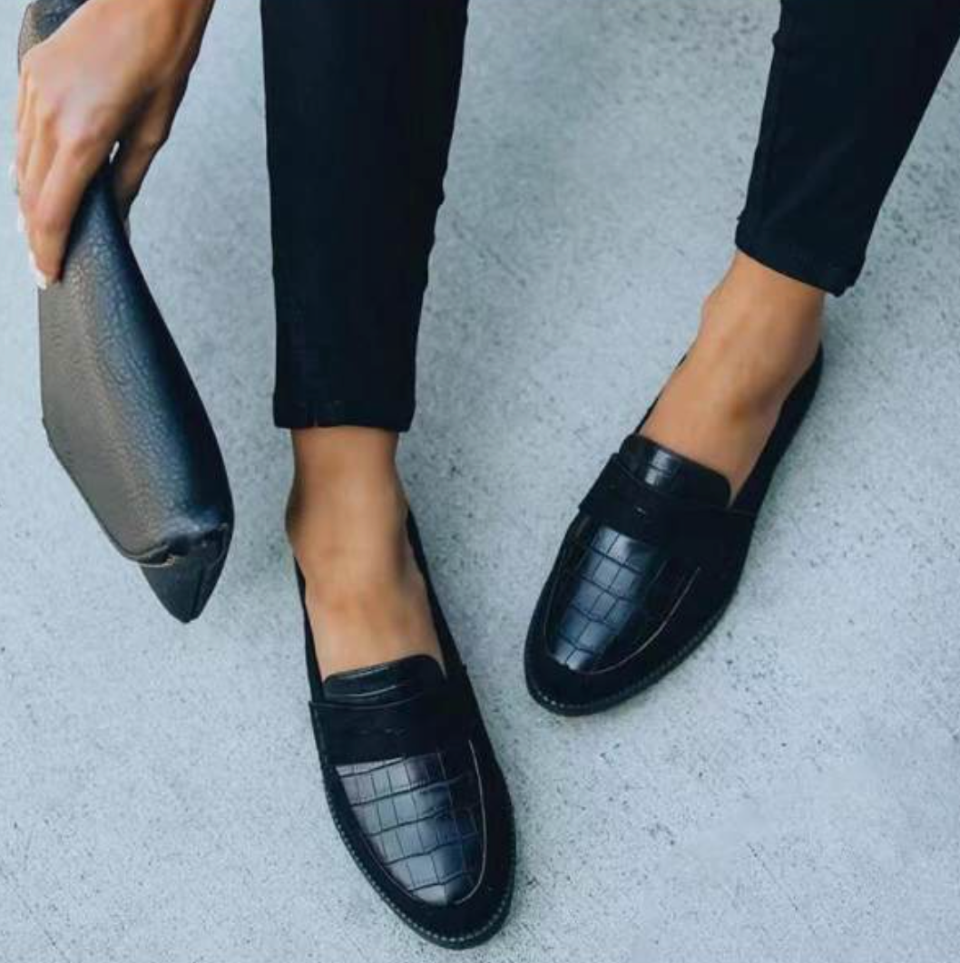 Formella slip-on-skor för kvinnor