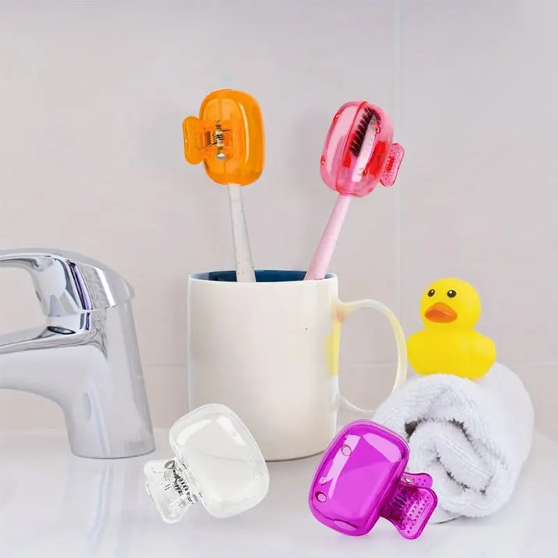 Tandborsteskydd med klämmskydd och resefodral – Hygieniska dammskydd (set om 4)