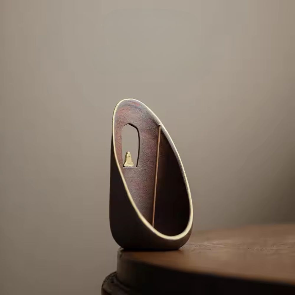 Lugn keramisk rökelsekare – Elegant hållare för aromaterapi och avkoppling