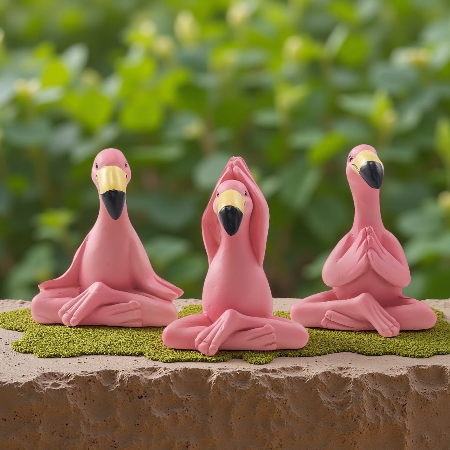Set med 3 mini-yogaflamingofiletter – söta rosa skrivbords- och trädgårdsskulpturer för zenheminredning och omtänksamma presenter