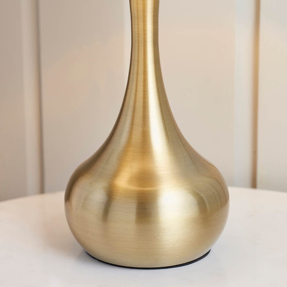 Golden Radiance bordslampa – Modern dekorativ belysning för eleganta interiörer