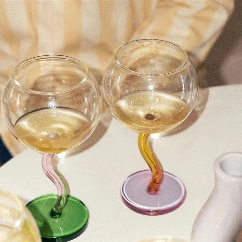 VivaSip – Hantverksmässigt vriden stjälkglas