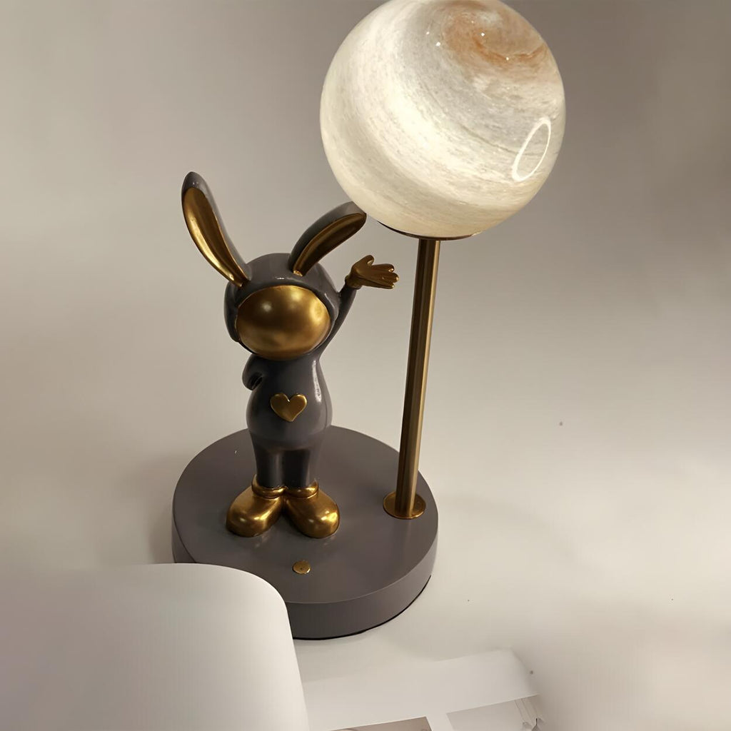 Nyckfull Bunny Globe-bordslampa med glasskärm och metallfot