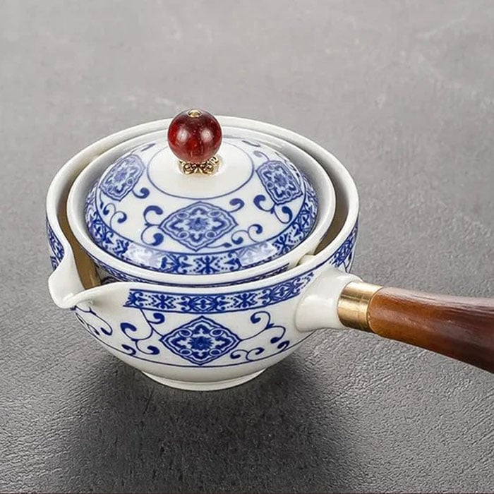 SpinTea 360° roterande teservis – Inkluderar 4 koppar och praktisk förvaringspåse