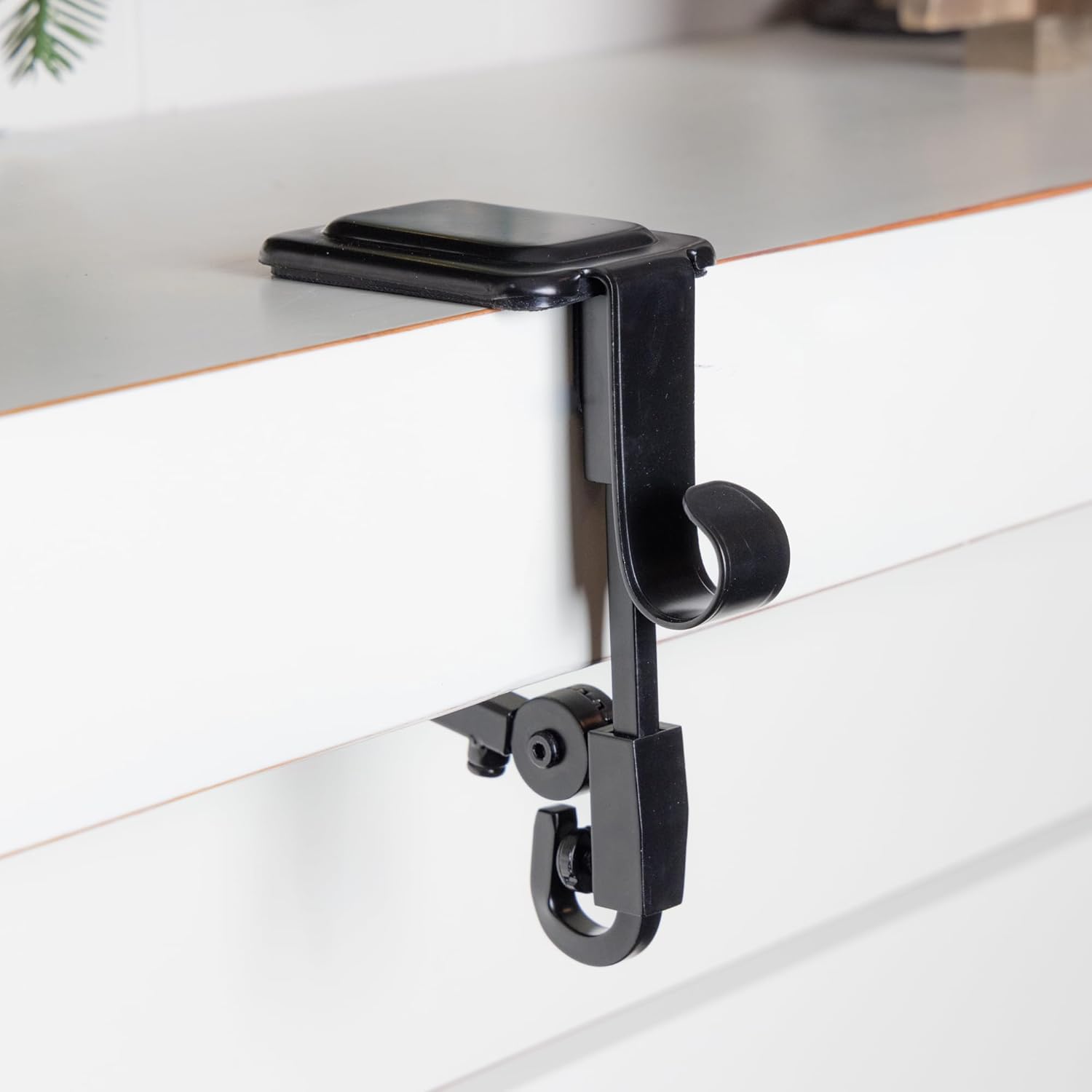 Justerbara hållarkrokar - Halkfri klämma för eldstad, mantel och dekorationer