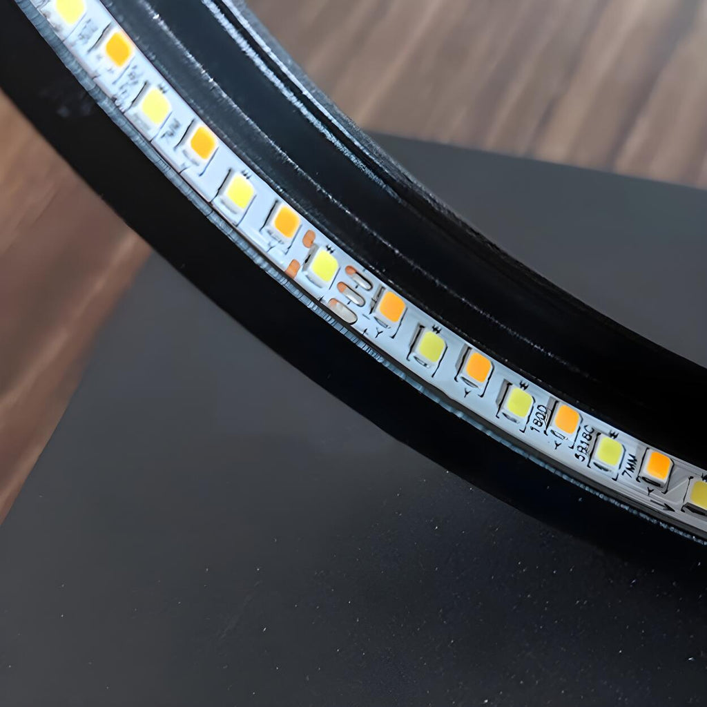 Chic Lotus-inspirerad svart metall geometrisk bordslampa