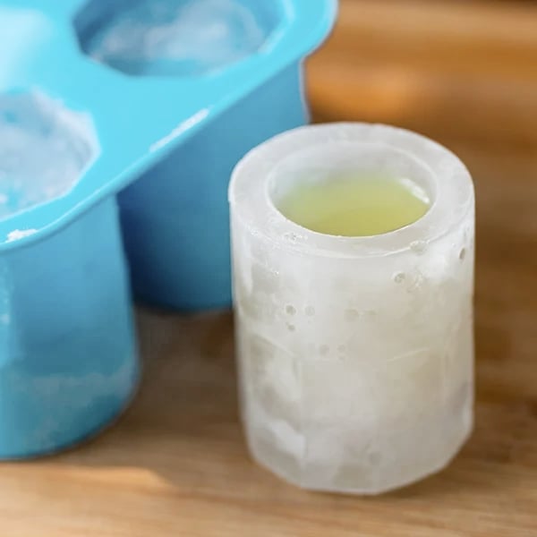 1+1 GRATIS | ChillShots Silikonform – Wiederverwendbarer Eis-Schnapsglas-Maker