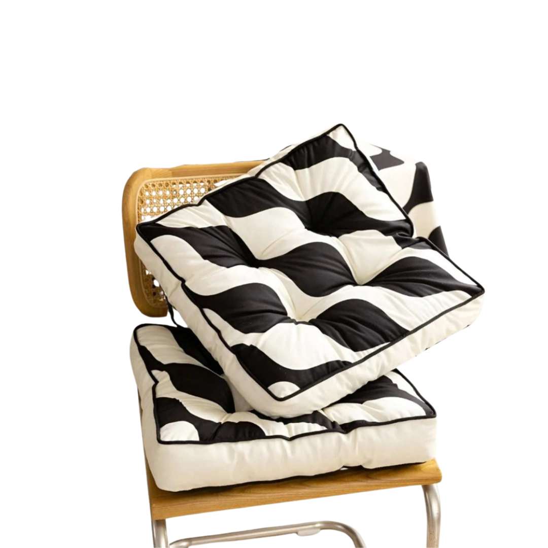 Konstinspirerad kudde med virvelmönster - Vardagsrum och sovrumsinredning