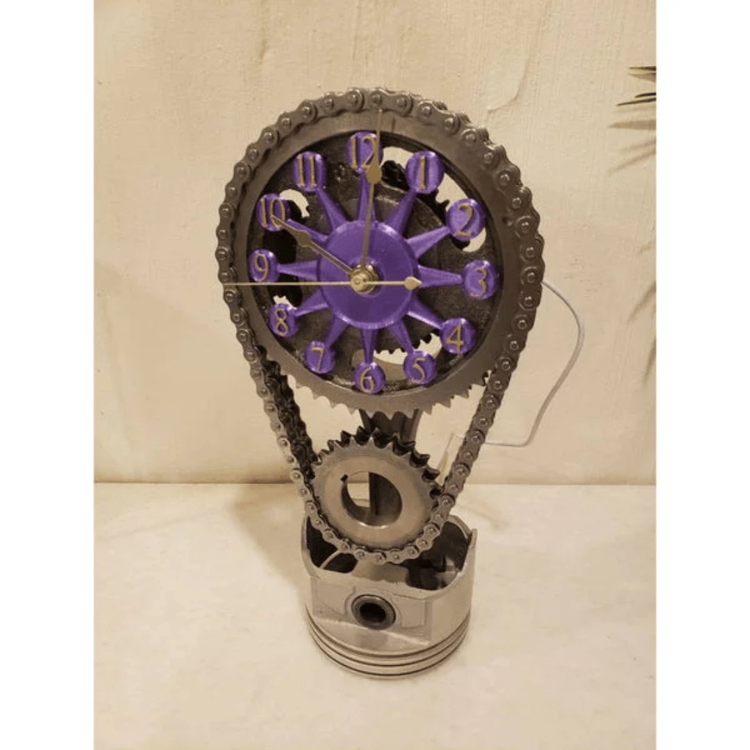 Väggklocka med mekaniska kugghjul – en elegant klocka för loft, kontor och heminredning