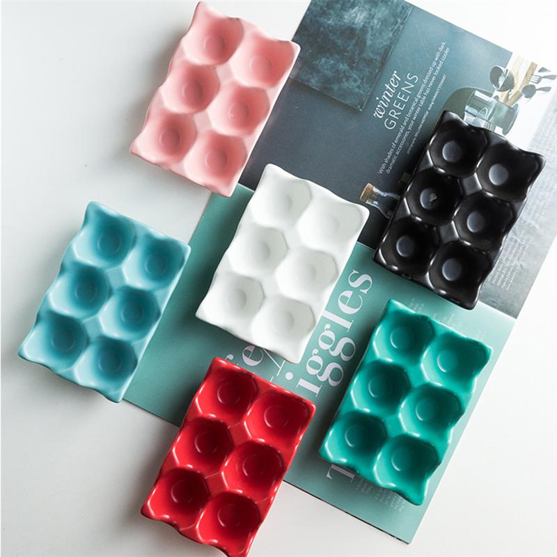 Designeräggställ i keramik – Elegant pastellfärgad organisatör för bänkskivor och kylskåp