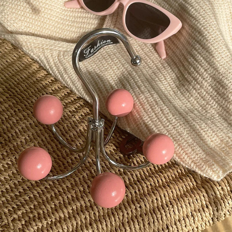 Skandinavisk väggkrok – Minimalistisk förvaringslösning för heminredning