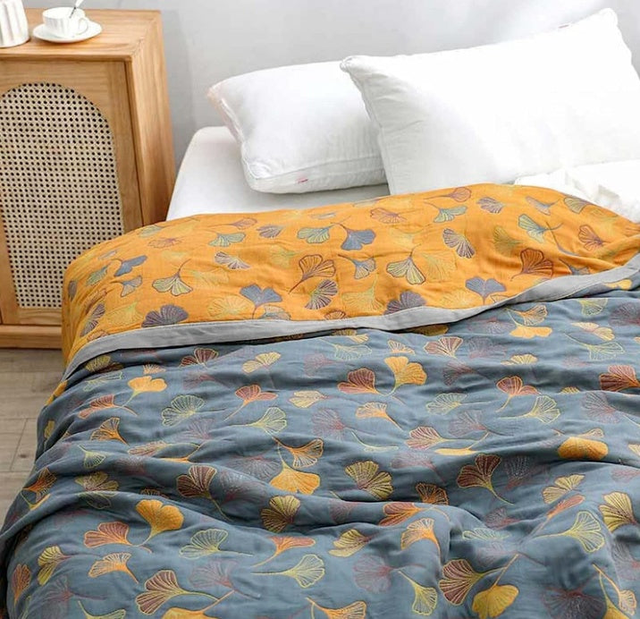 Ginkgo Embrace Throw Blanket – Elegant, mysig lager