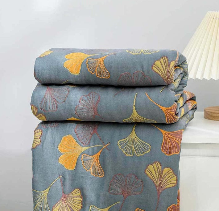 Ginkgo Embrace Throw Blanket – Elegant, mysig lager