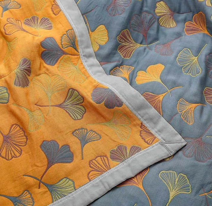 Ginkgo Embrace Throw Blanket – Elegant, mysig lager