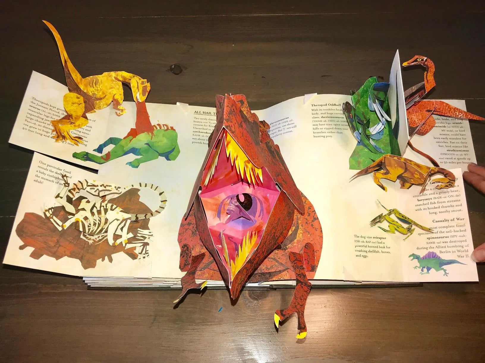 3D-dinosauriebok – interaktiv förhistorisk resa för barn och vuxna