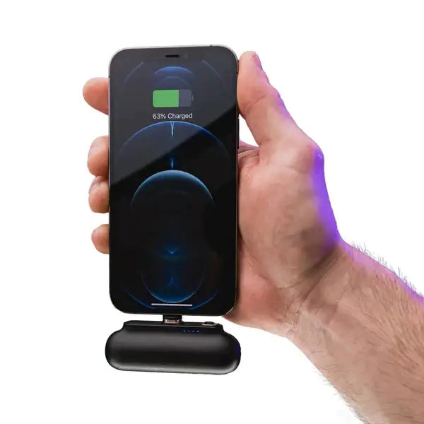 Kompakt bärbar powerbank – Miniladdare med utbytbara kontakter för alla enheter