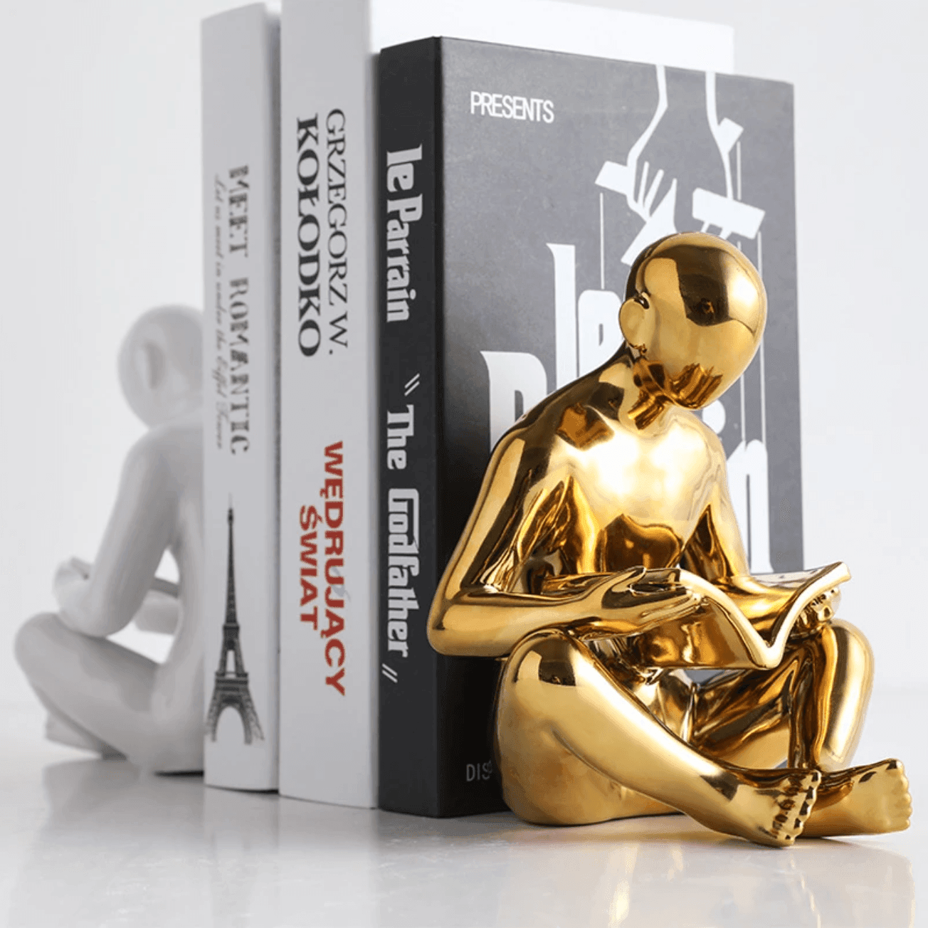 Modern Thinker Bookend – Konstnärlig nordisk lässkulptur