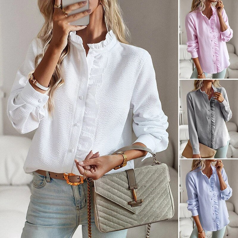 Romantisk blus med volangkant för kvinnor – texturerad topp med knappar framtill och elegant V-ringning