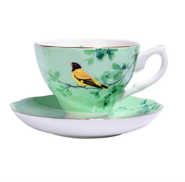 Kaffekoppar och fat Engelsk teservis