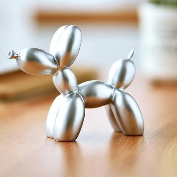 Valp Ballong Djurskulptur