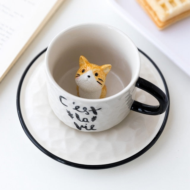 Dold kattmugg i keramik