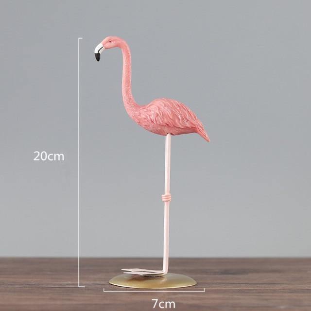 Exotiska flamingostatyetter