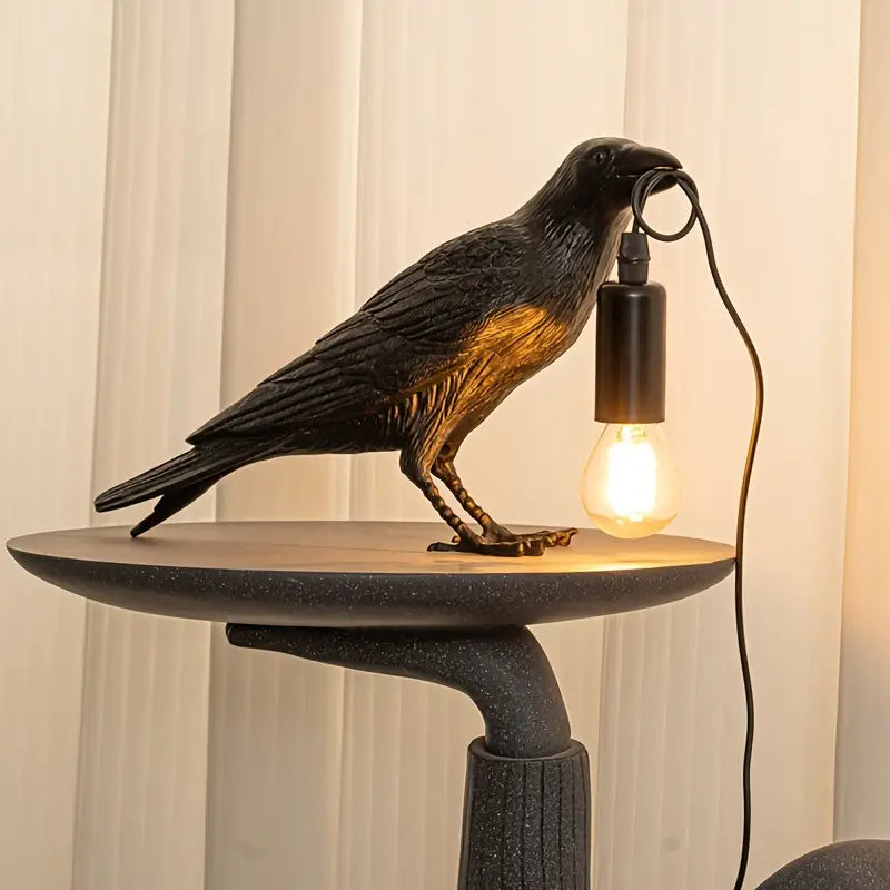 Skulptural bordslampa med djurmotiv – dekorativ belysning med hängande glödlampa