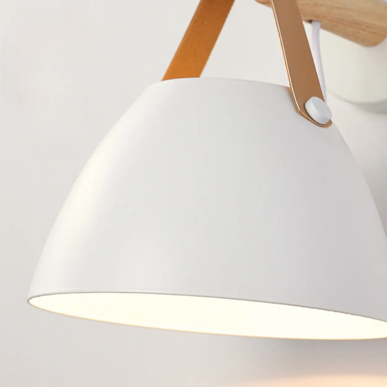 Nordisk konvägglampa med läderrem – Modern minimalistisk belysning